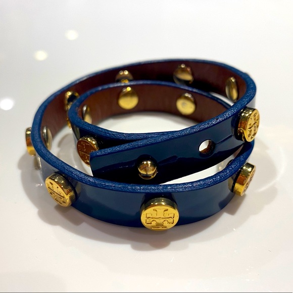 Tory Burch Jewelry - Tory Burch double wrap logo bracelet | Navy